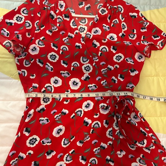 Jcrew Factory Women’s mini wrap dress. size 6 - Picture 7 of 8